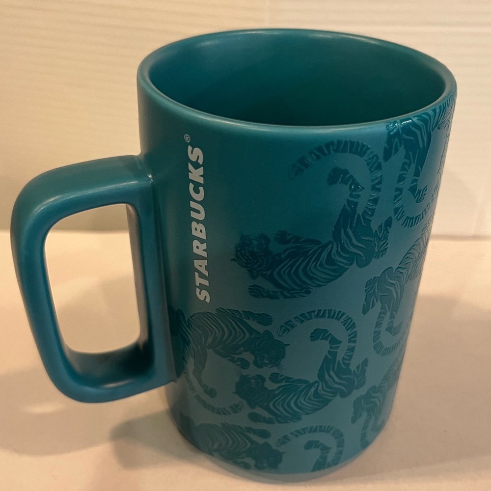 Starbucks Sumatra Tiger Teal Blue Green 2018 Embossed Ceramic Coffee Mug